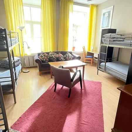 Reval Hostel * Tallinn