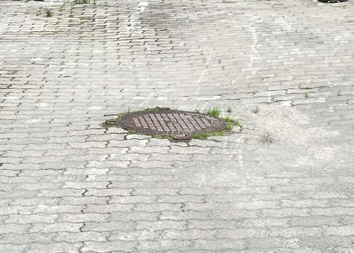 Hostal Reval Hostel *